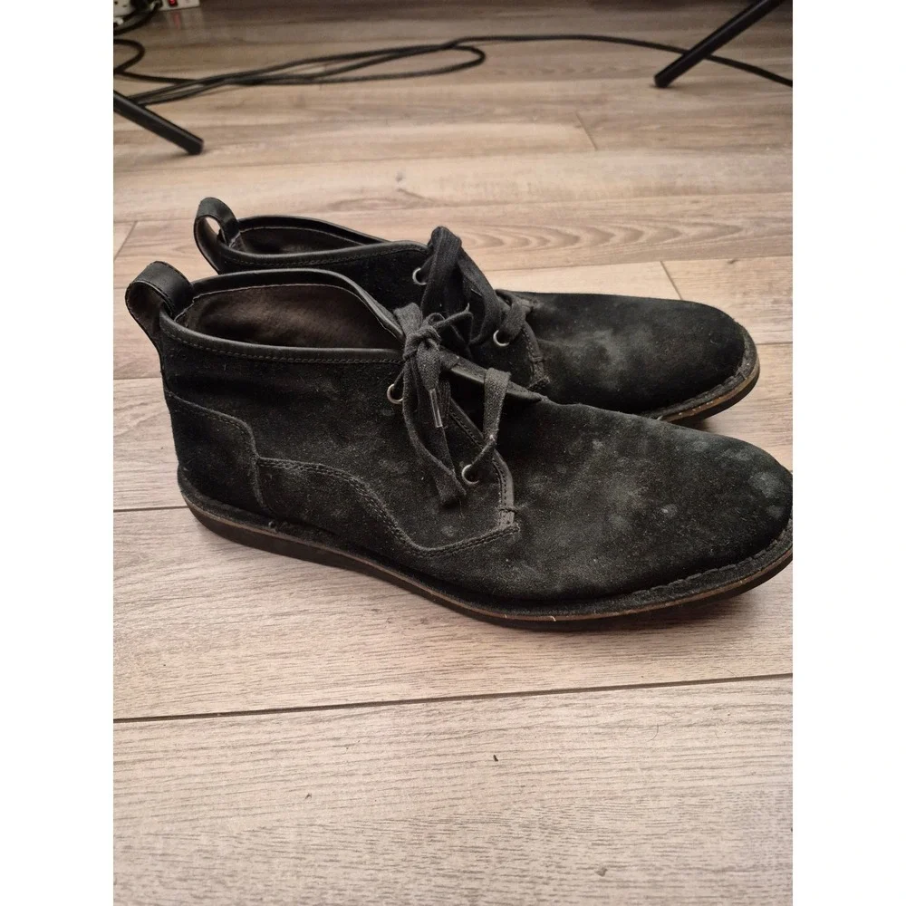 John Varvatos USA Mens Black Suede Chukka Desert Boots Peace Sign Sole Sz 10 M